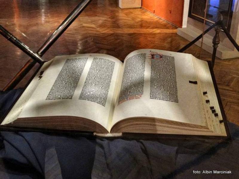 Biblia Gutenberga Muzeum Diecezjalne w Pelplinie
